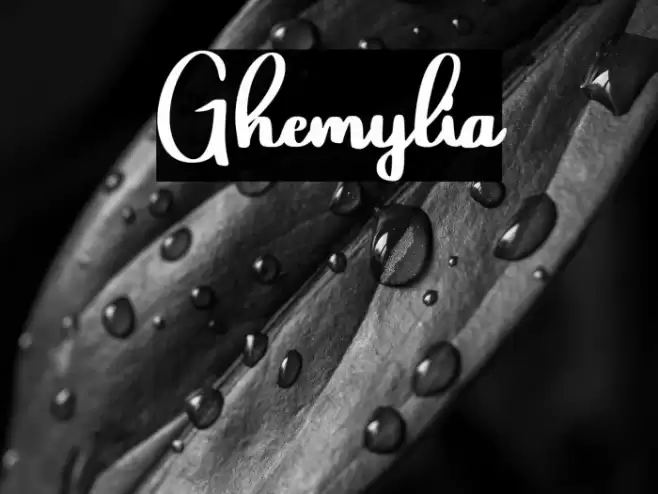 Ghemylia Font examples