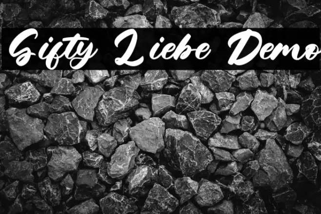 Gifty Liebe Demo Font examples