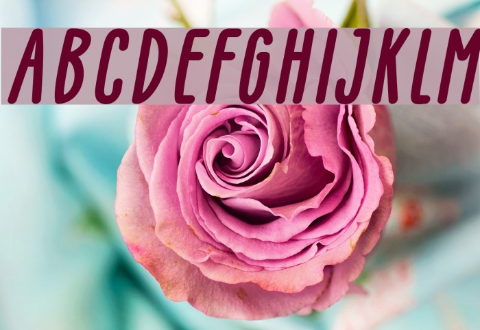 GLARESOME Bold Italic Font examples