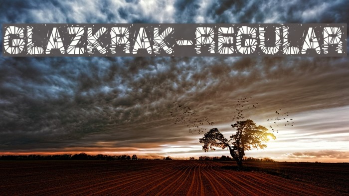 GlazKrak-Regular Font examples