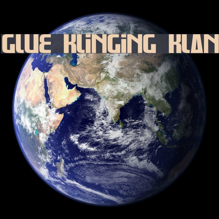 Glue Klinging Klan Font examples
