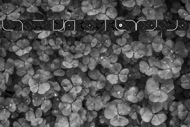 GlukFramesM7CAzure Font examples