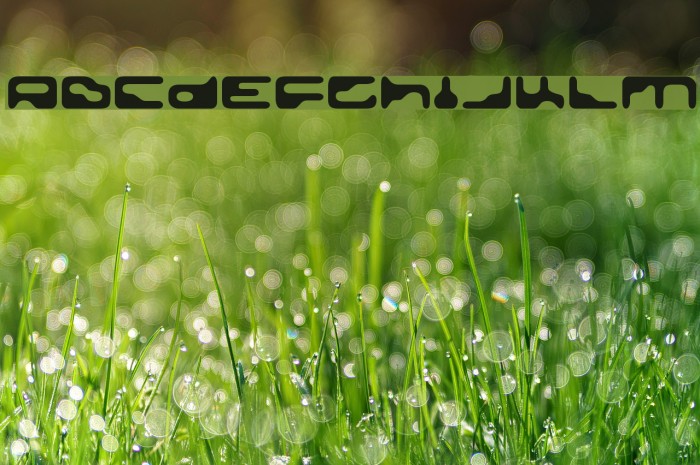 Golden Girdle Font examples