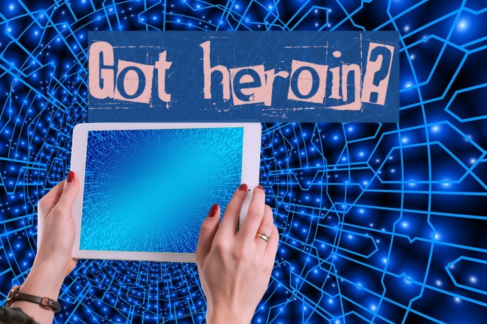 Got heroin? Font examples