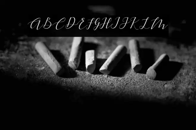 goldensea Font examples