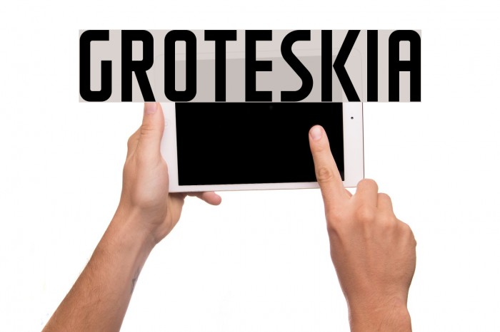GROTESKIA Polices examples