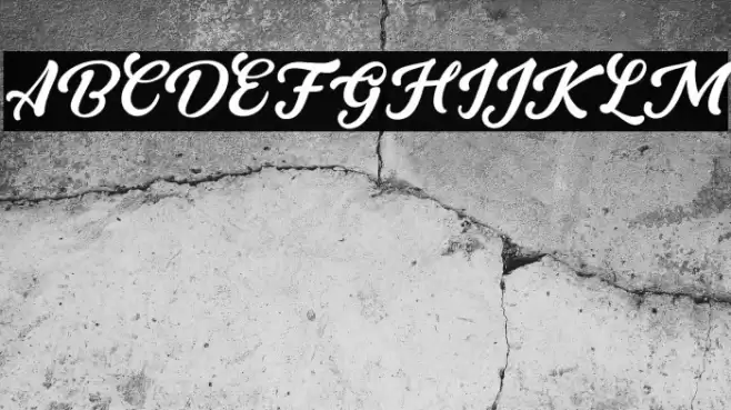 GrandyoseFREE Font examples