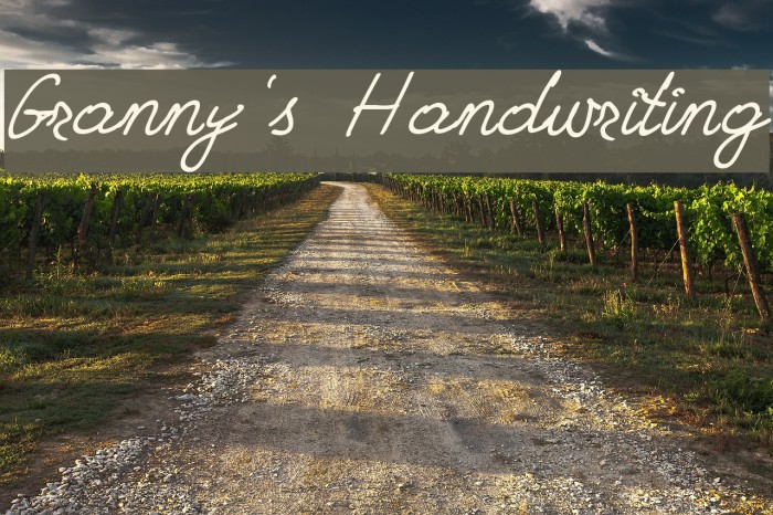 Granny's Handwriting Font examples