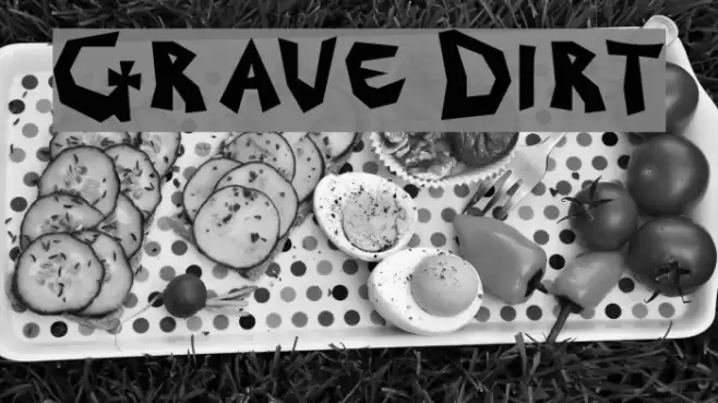Grave Dirt Font examples