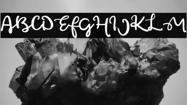 Green afocado Font examples