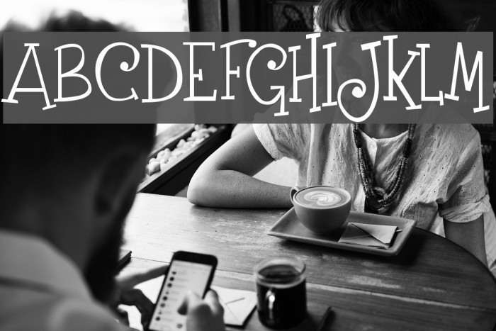 Grenouille Font examples