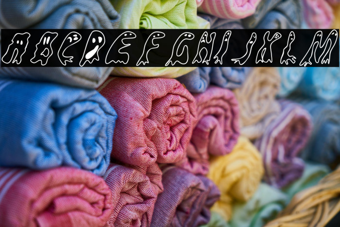 GroovyGhosties-Regular Example 1