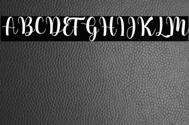 Growloves Font examples