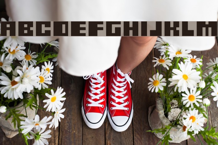 Gubblebum BlacknBlocky Шрифта examples