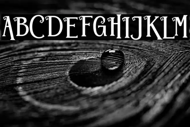 Hallo Monsta Font examples