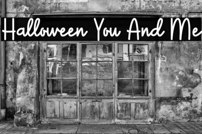 Halloween You And Me Caratteri examples