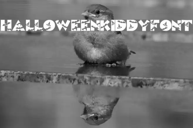 HalloweenKiddyFont Schriftart examples