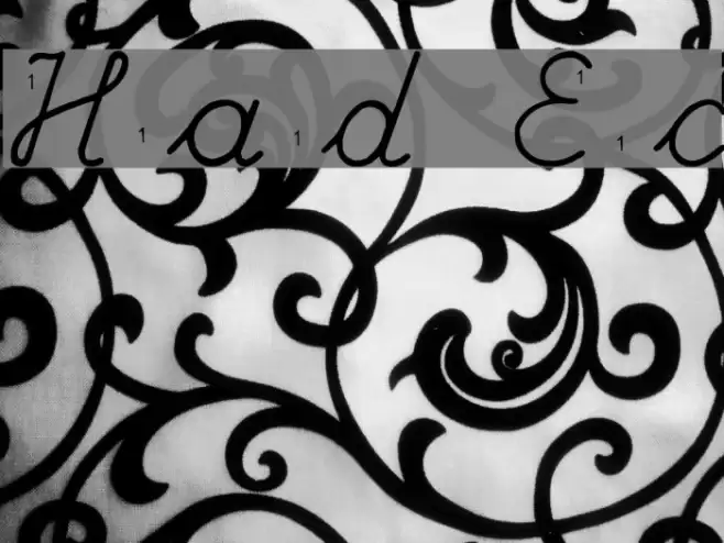 Hand Escort Font examples