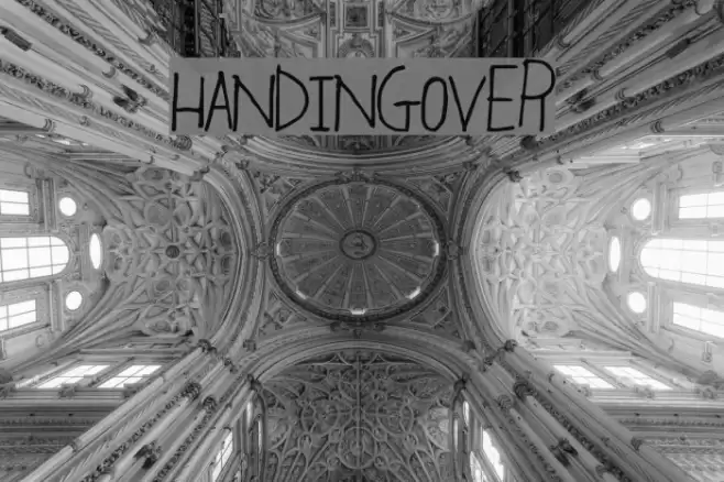 HandingOver Font examples