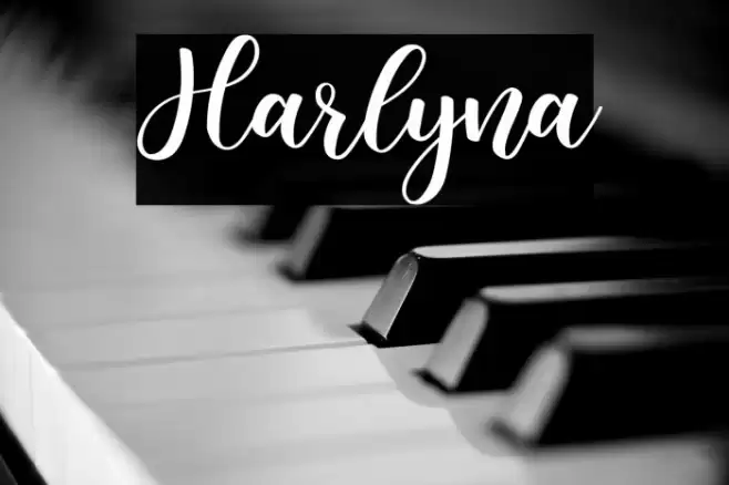 Harlyna Font examples