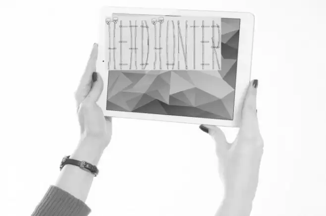 HeadHunter Font examples