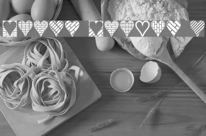 Heart Things 3 Font examples