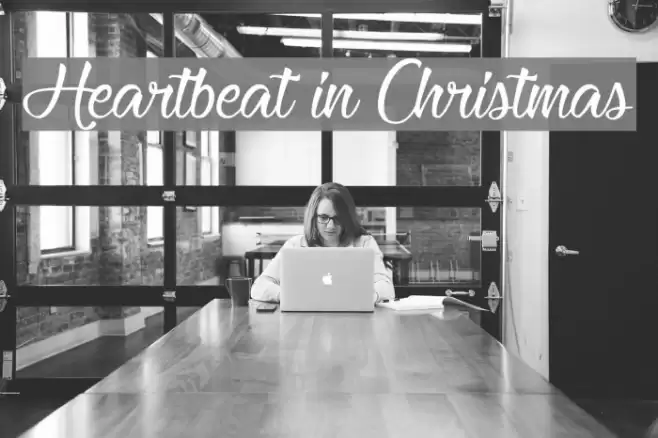 Heartbeat in Christmas Font examples