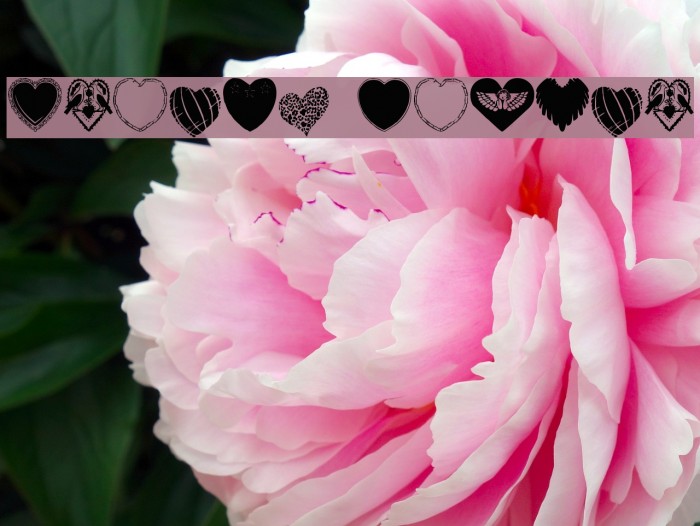 Hearts Galore फ़ॉन्ट examples