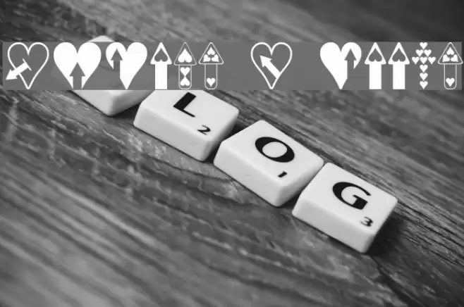 Hearts n Arrows Schriftart examples