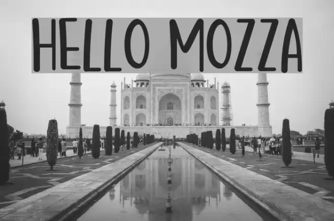 Hello Mozza Font examples