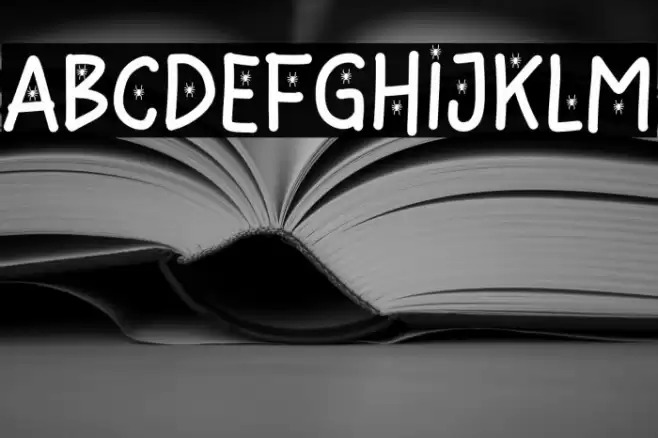 Hello Spider Regular Schriftart examples