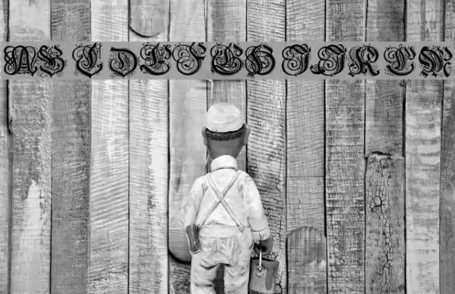 Hentzau_Initials Schriftart examples