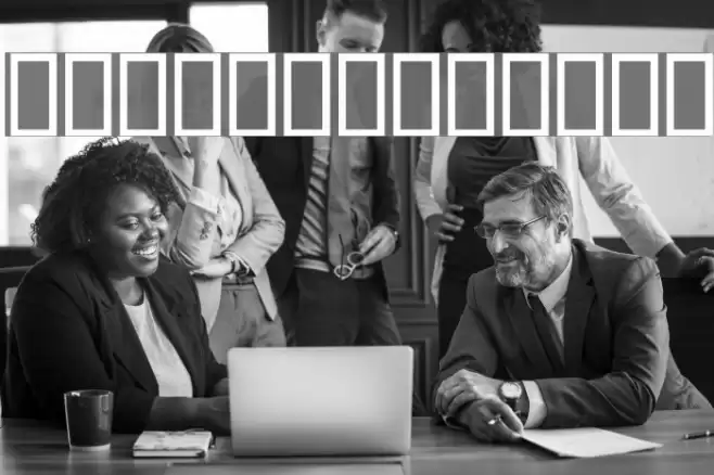 Heritage II Font examples