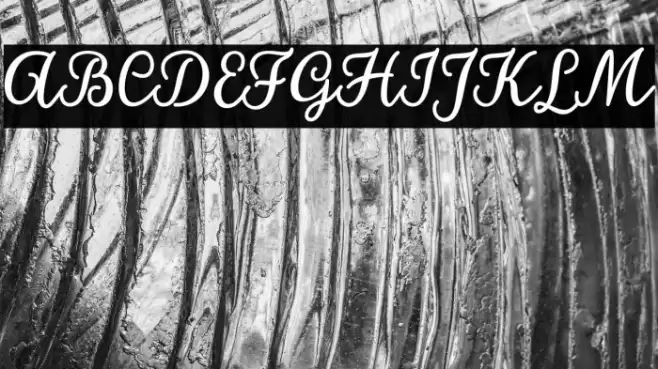 hillaniafont Font examples