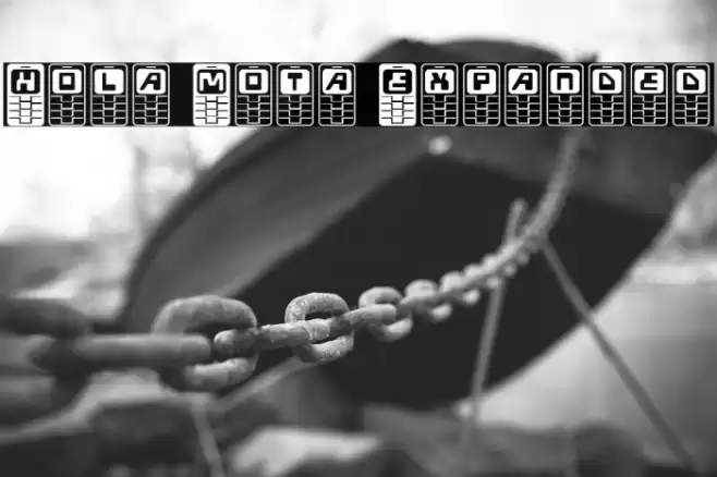 Hola Mota Expanded Font examples