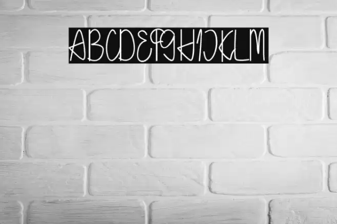 Holea Script Font examples