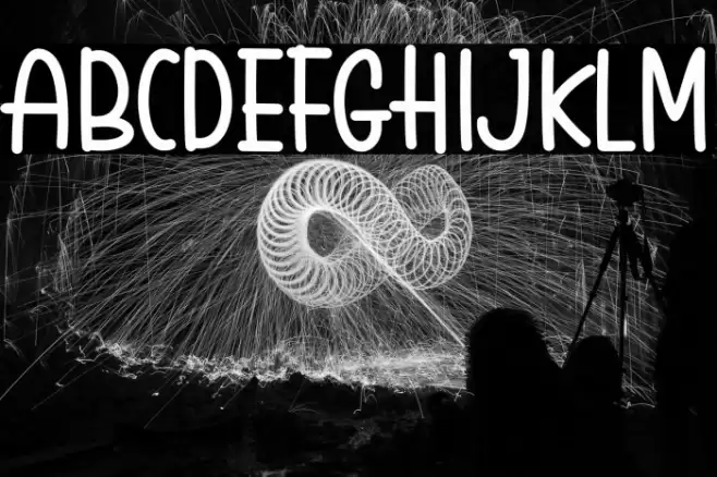 Holiday Island Caratteri examples