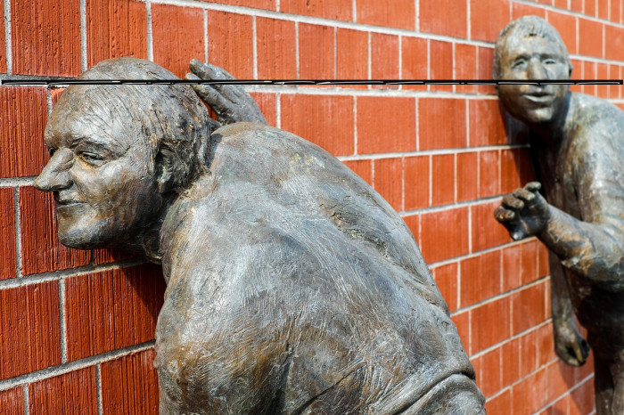 Holimount swash Example 1