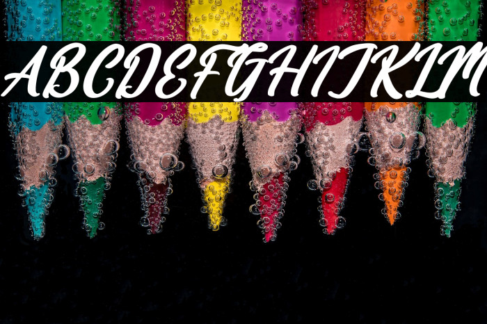 Hologram Kalenda Italic Example 2