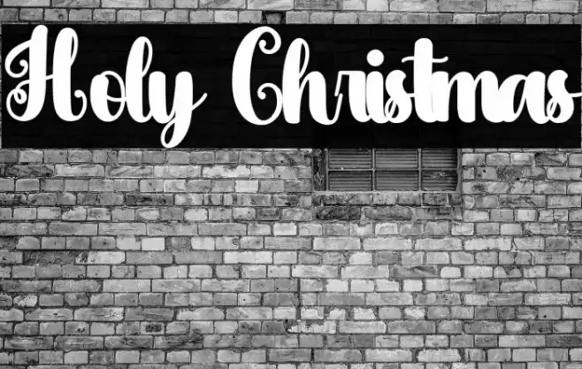 Holy Christmas Font examples