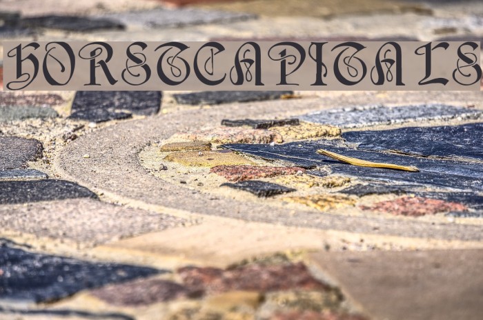 HorstCapitals Шрифта examples