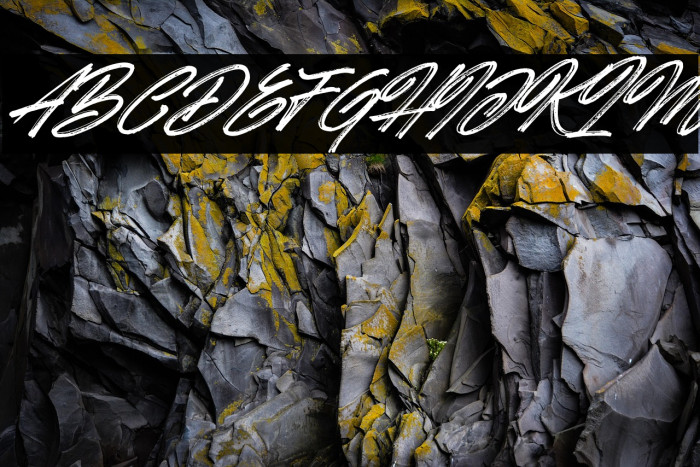 Hotte Brush Italic Example 1