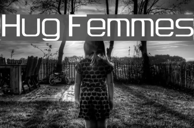 Hug Femmes Font examples