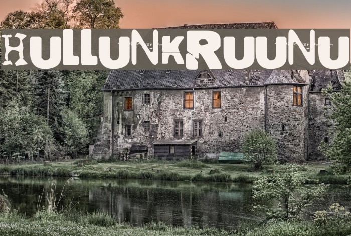 Hullunkruunu Font examples