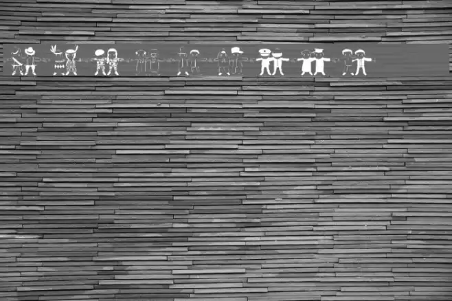 human chain Font examples