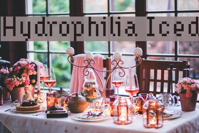 Hydrophilia Iced Font examples