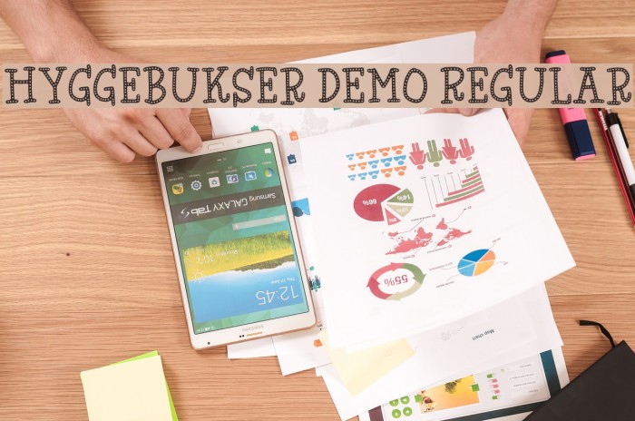 Hyggebukser DEMO Regular Font examples