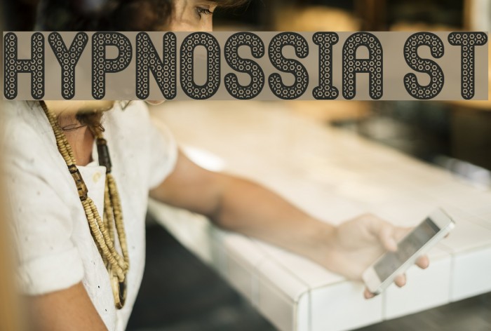Hypnossia St Font examples