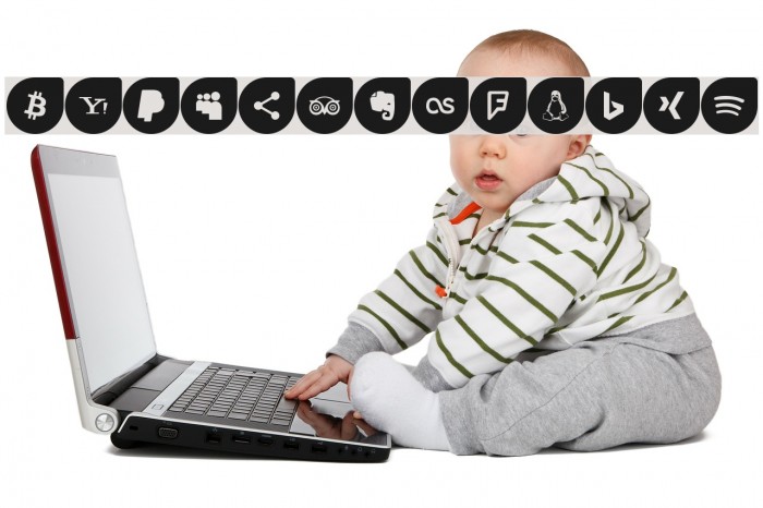 Icons Social Media 12 Font examples