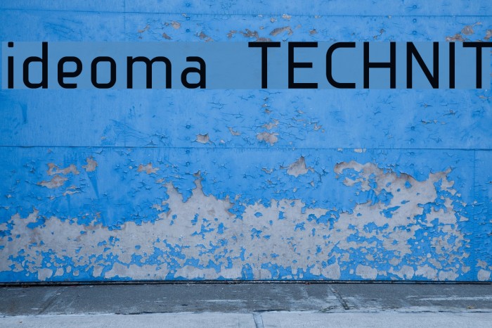 ideoma TECHNIT Font examples